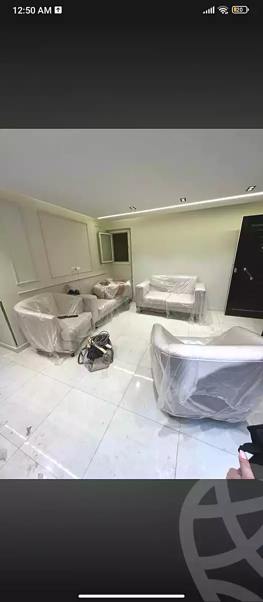 https://aqarmap.com.eg/ar/listing/7228385-for-sale-cairo-helwan-helwan-el-sharkeya-mostafa-safwat-st