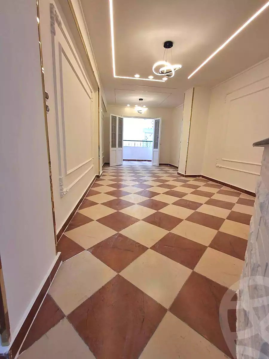 https://aqarmap.com.eg/en/listing/7228442-for-sale-alexandria-al-agamy-shataa-el-nakheel