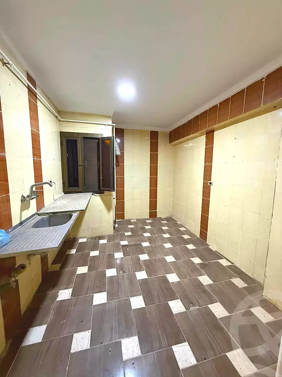 https://aqarmap.com.eg/en/listing/7228464-for-sale-alexandria-el-mandara-shr-jml-bd-lnsr