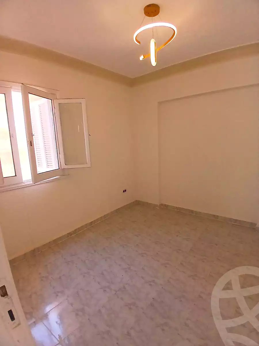 https://aqarmap.com.eg/en/listing/7228486-for-sale-alexandria-al-agamy-shataa-el-nakheel