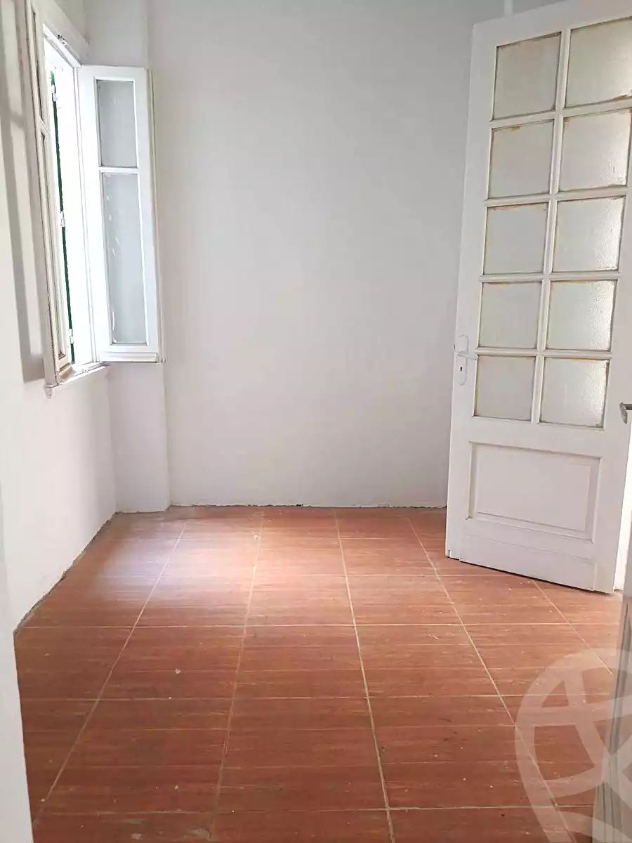 https://aqarmap.com.eg/ar/listing/7228506-for-sale-alexandria-camp-cesar