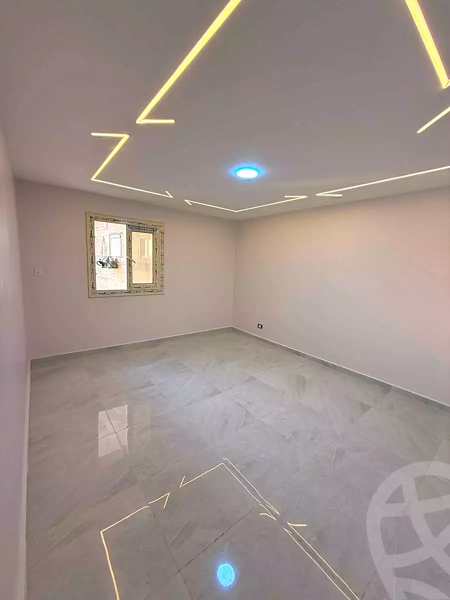 https://aqarmap.com.eg/ar/listing/7228543-for-sale-alexandria-sydy-bshr-tryq-ljysh