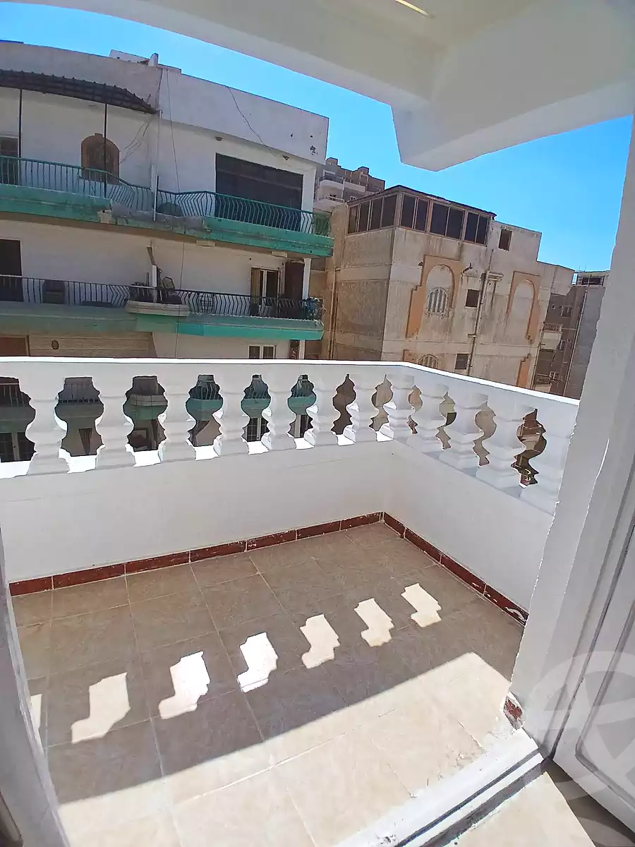 https://aqarmap.com.eg/ar/listing/7228507-for-sale-alexandria-al-agamy-shataa-el-nakheel-no-8-st