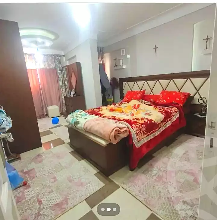 https://aqarmap.com.eg/ar/listing/7228592-for-sale-alexandria-sydy-bshr-sydy-bshr-bhry-gamal-abd-el-nasir-st