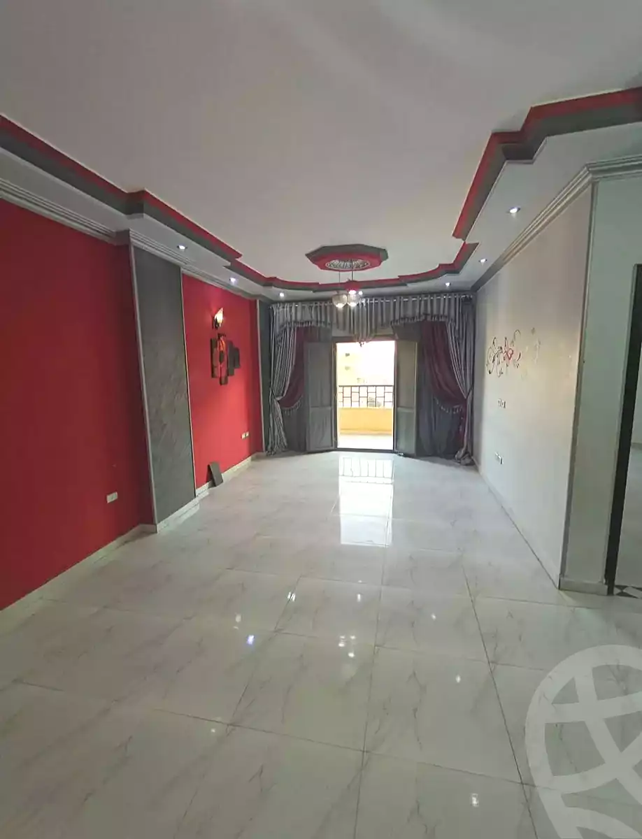 https://aqarmap.com.eg/en/listing/7228789-for-sale-cairo-helwan-hadayek-helwan-el-khashab-canal