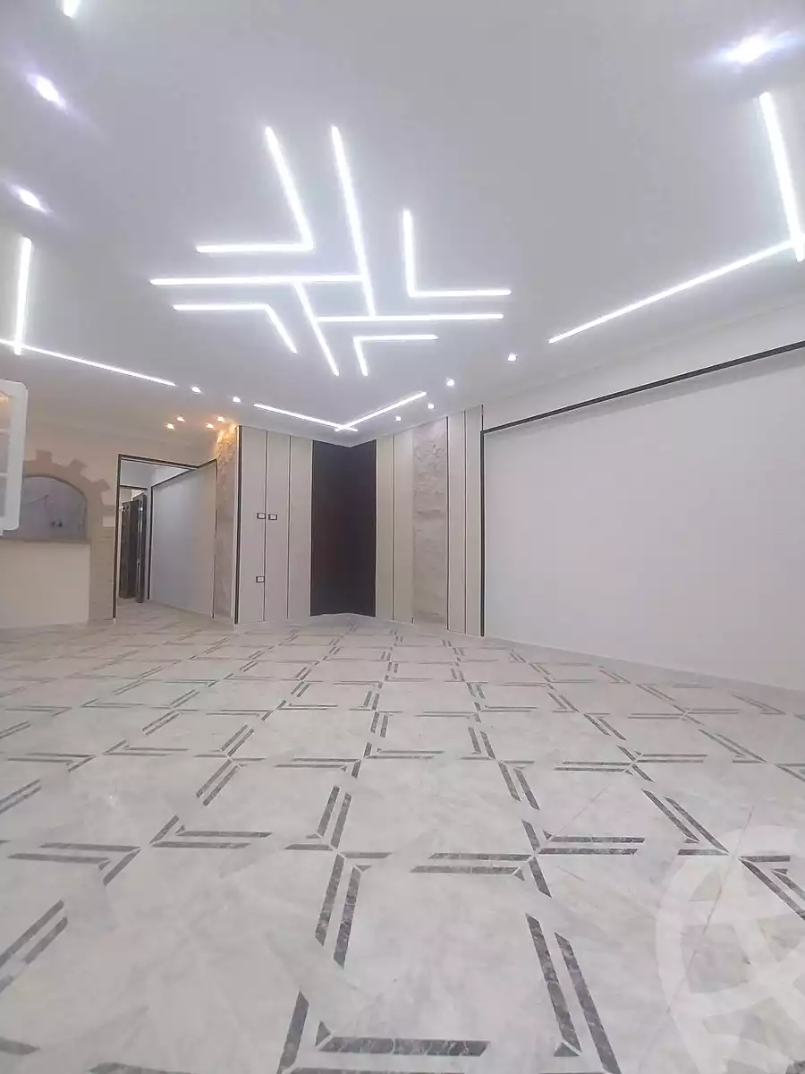 https://aqarmap.com.eg/ar/listing/7228812-for-sale-alexandria-al-agamy-shataa-el-nakheel