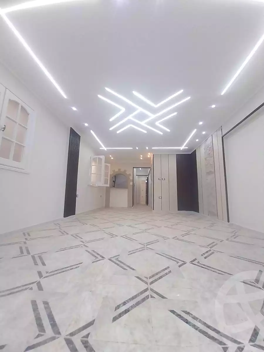 https://aqarmap.com.eg/ar/listing/7228812-for-sale-alexandria-al-agamy-shataa-el-nakheel