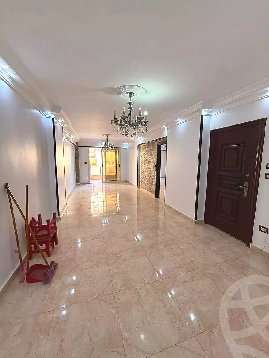 https://aqarmap.com.eg/ar/listing/7229251-for-sale-alexandria-el-mandara-shr-jml-bd-lnsr