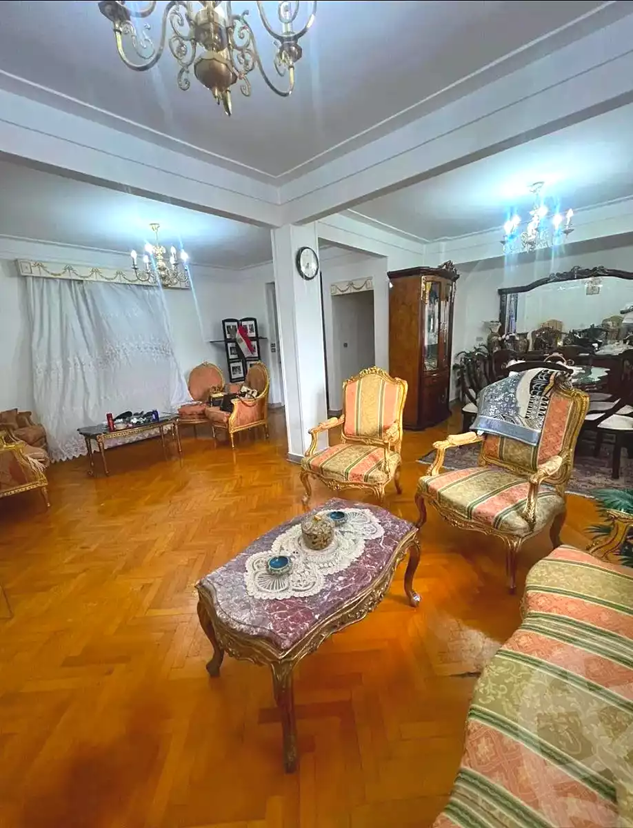 https://aqarmap.com.eg/ar/listing/7229403-for-sale-alexandria-ganaklis-shr-bw-qyr-tryq-lhry