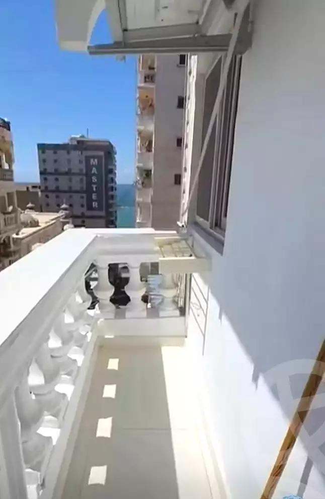 https://aqarmap.com.eg/ar/listing/7228772-for-sale-alexandria-sydy-bshr-sydy-bshr-bhry