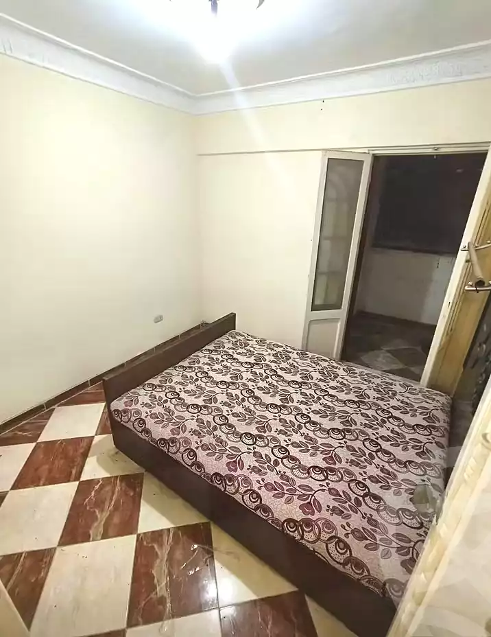 https://aqarmap.com.eg/ar/listing/7229503-for-sale-alexandria-al-agamy-el-hanouvel-radwan-st