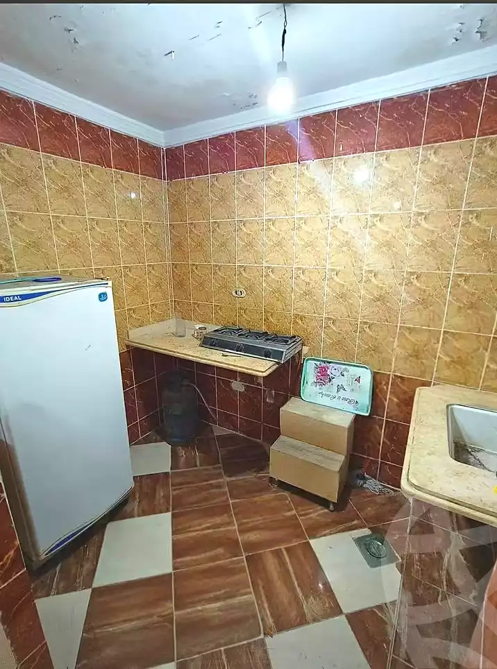 https://aqarmap.com.eg/ar/listing/7229503-for-sale-alexandria-al-agamy-el-hanouvel-radwan-st