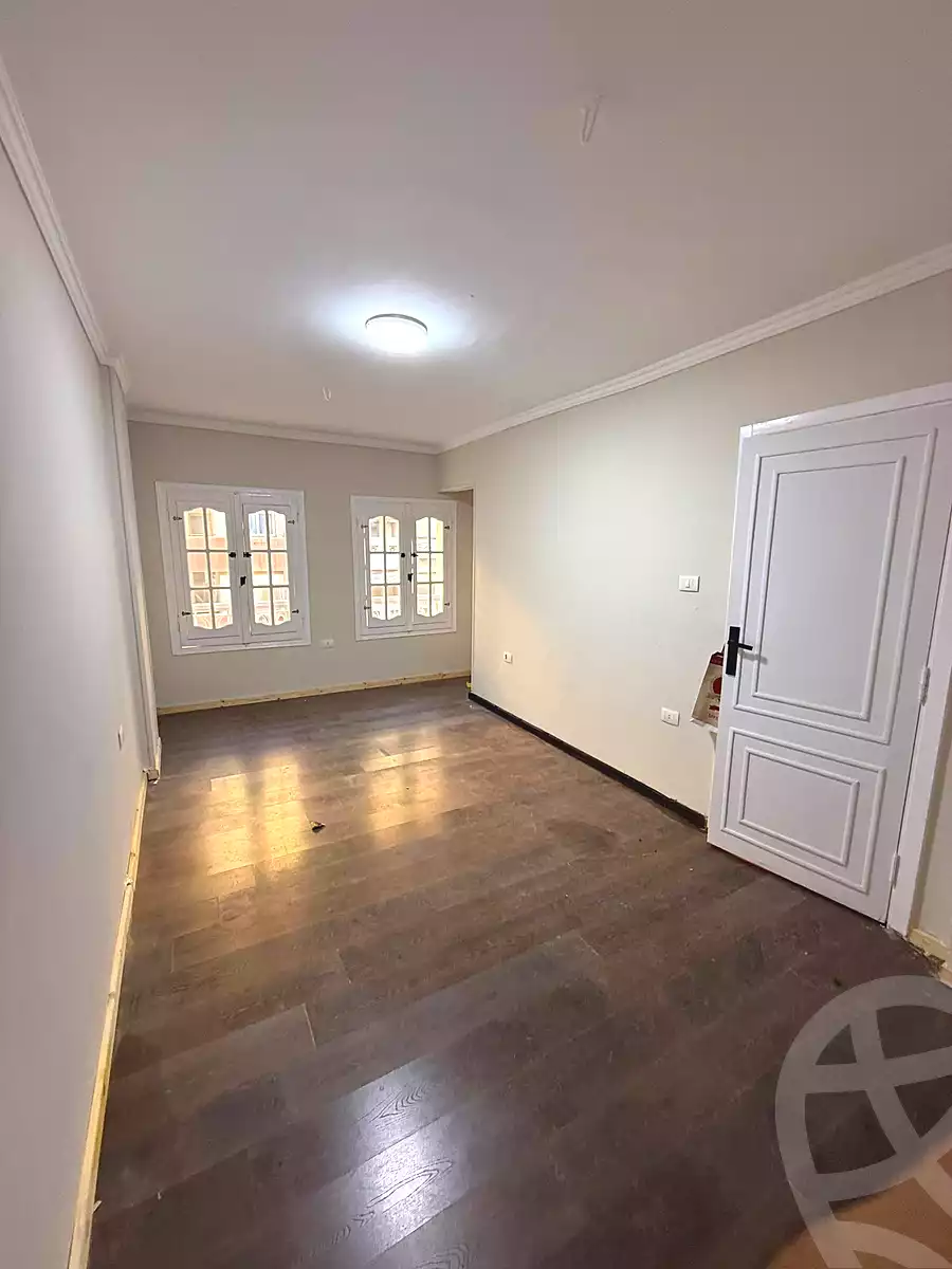 https://aqarmap.com.eg/en/listing/7229542-for-sale-cairo-helwan-azam-mosque-st