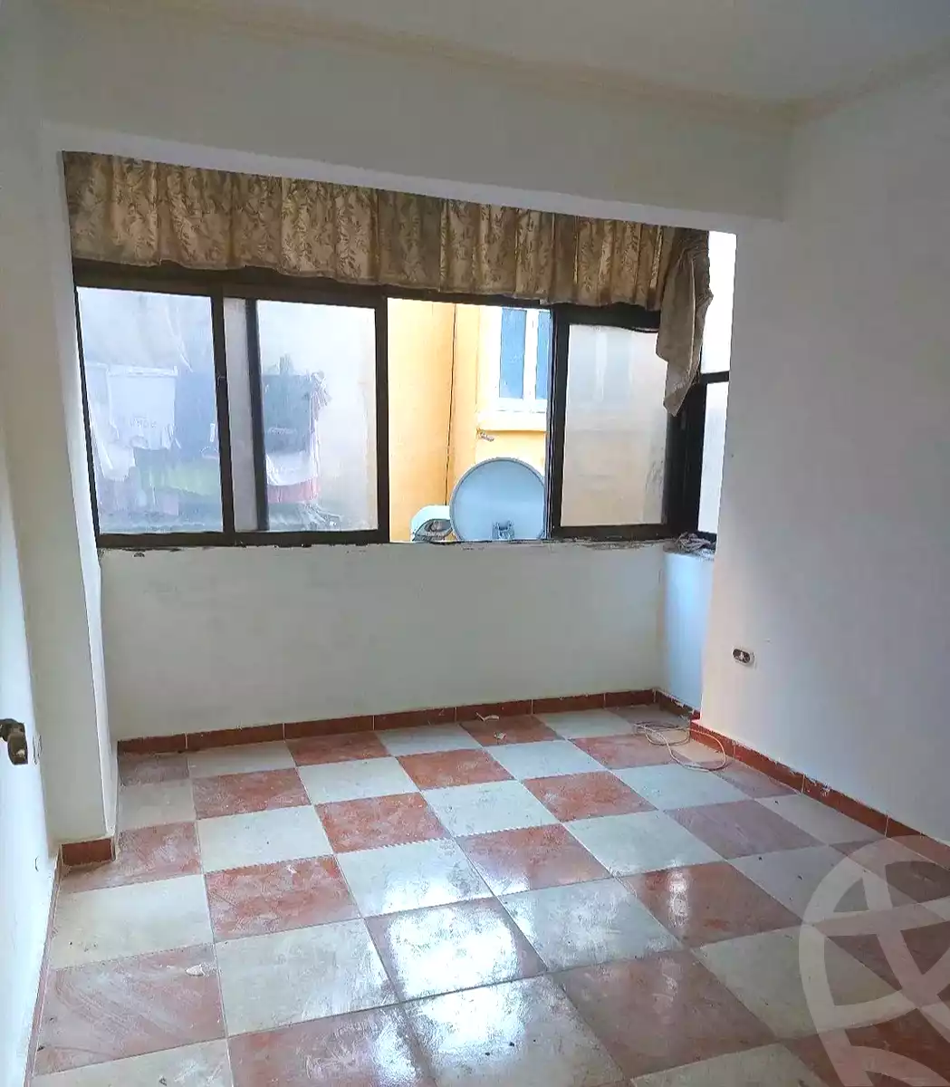 https://aqarmap.com.eg/en/listing/7229625-for-sale-alexandria-fyktwry-sebaweh-st