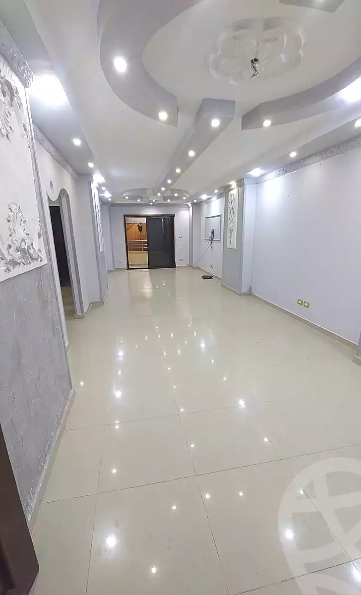 https://aqarmap.com.eg/ar/listing/7229830-for-rent-alexandria-al-agamy-lbytsh