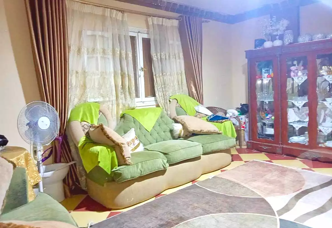 https://aqarmap.com.eg/ar/listing/7229871-for-sale-alexandria-al-agamy-bw-ywsf