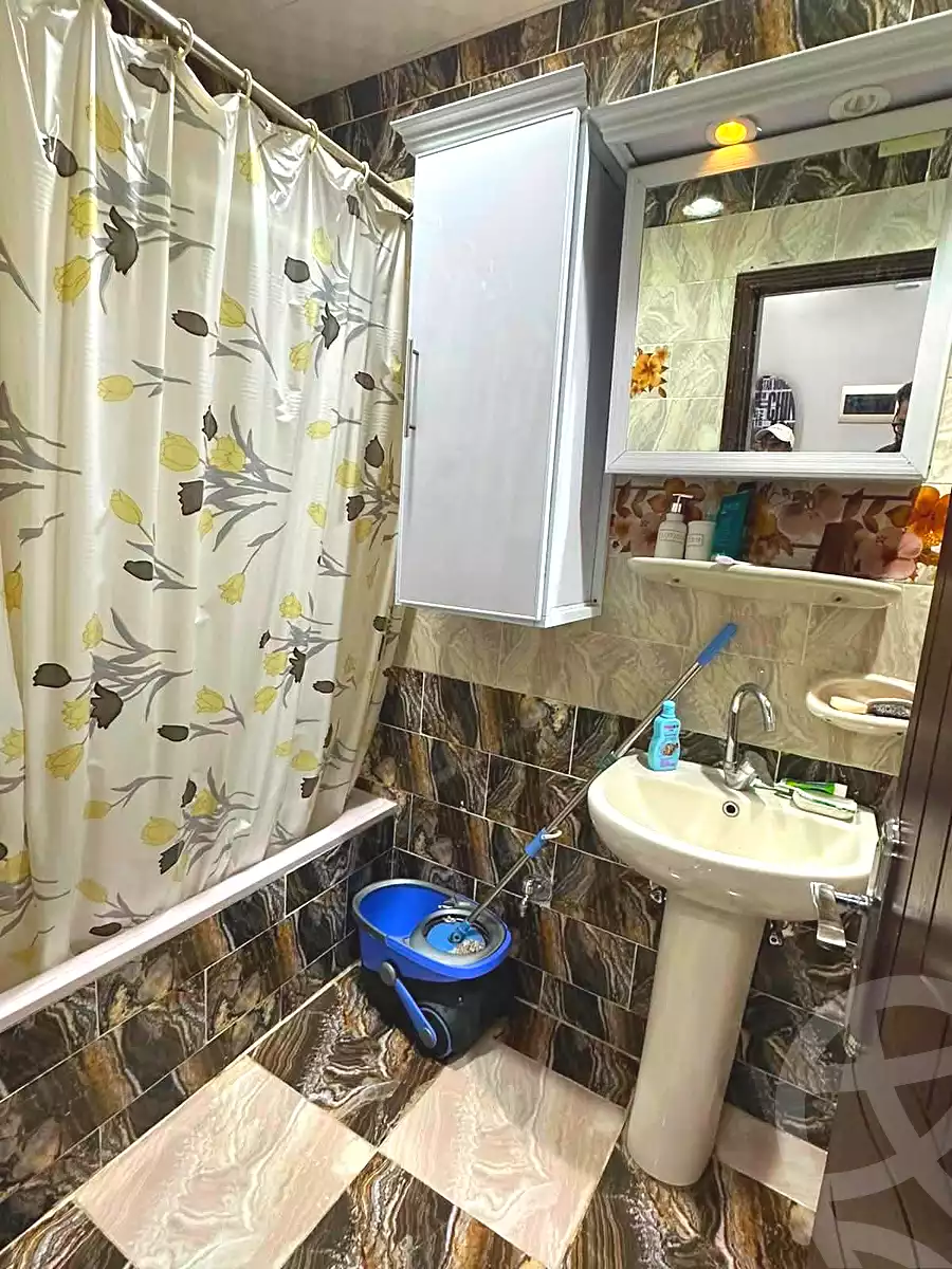 https://aqarmap.com.eg/en/listing/7230503-for-sale-cairo-el-haram-shareaa-khatem-el-morsalen