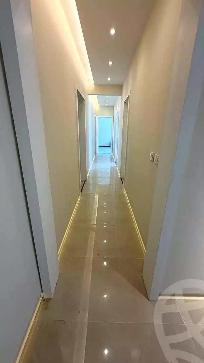 https://aqarmap.com.eg/ar/listing/7230515-for-rent-cairo-new-cairo-compounds-hyde-park-cluster-1-hyde-park