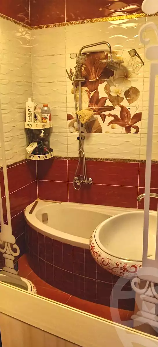 https://aqarmap.com.eg/en/listing/7230583-for-sale-cairo-ain-shams-ain-shams-el-sharkia