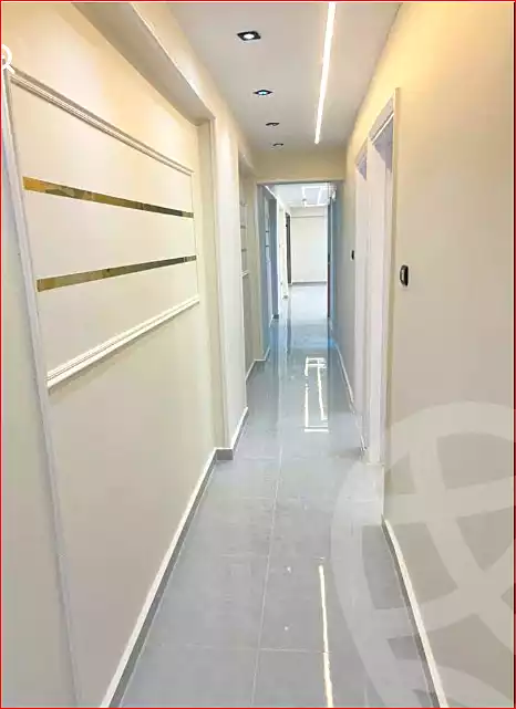 https://aqarmap.com.eg/ar/listing/7230610-for-sale-alexandria-sydy-bshr-sydy-bshr-bhry-amr-el-nogomy-st