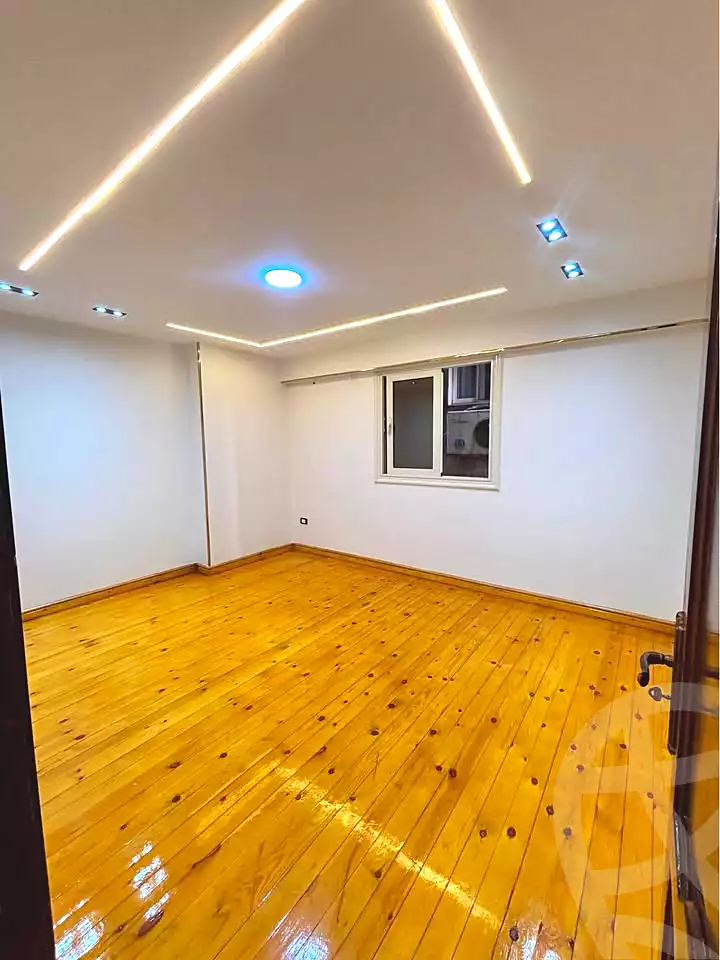 https://aqarmap.com.eg/ar/listing/7230669-for-sale-alexandria-sydy-bshr-sydy-bshr-bhry
