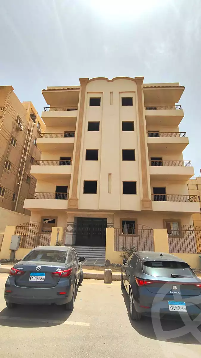 https://aqarmap.com.eg/ar/listing/7230675-for-sale-cairo-new-cairo-el-banafsg-el-banafsag-omarat-al-gabri-st