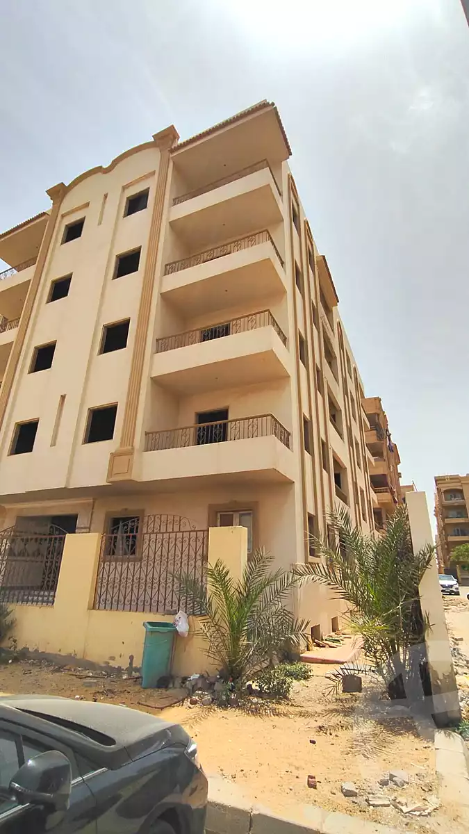 https://aqarmap.com.eg/ar/listing/7230675-for-sale-cairo-new-cairo-el-banafsg-el-banafsag-omarat-al-gabri-st