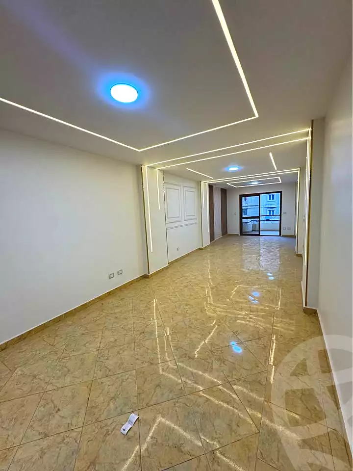 https://aqarmap.com.eg/ar/listing/7230684-for-sale-alexandria-sydy-bshr-sydy-bshr-bhry-shr-mhmwd-l-yswy