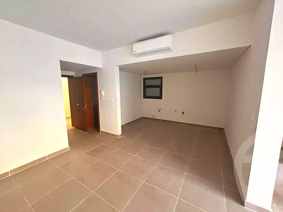 https://aqarmap.com.eg/ar/listing/7231192-for-sale-cairo-el-shorouk-compounds-al-burouj-compound-imkan