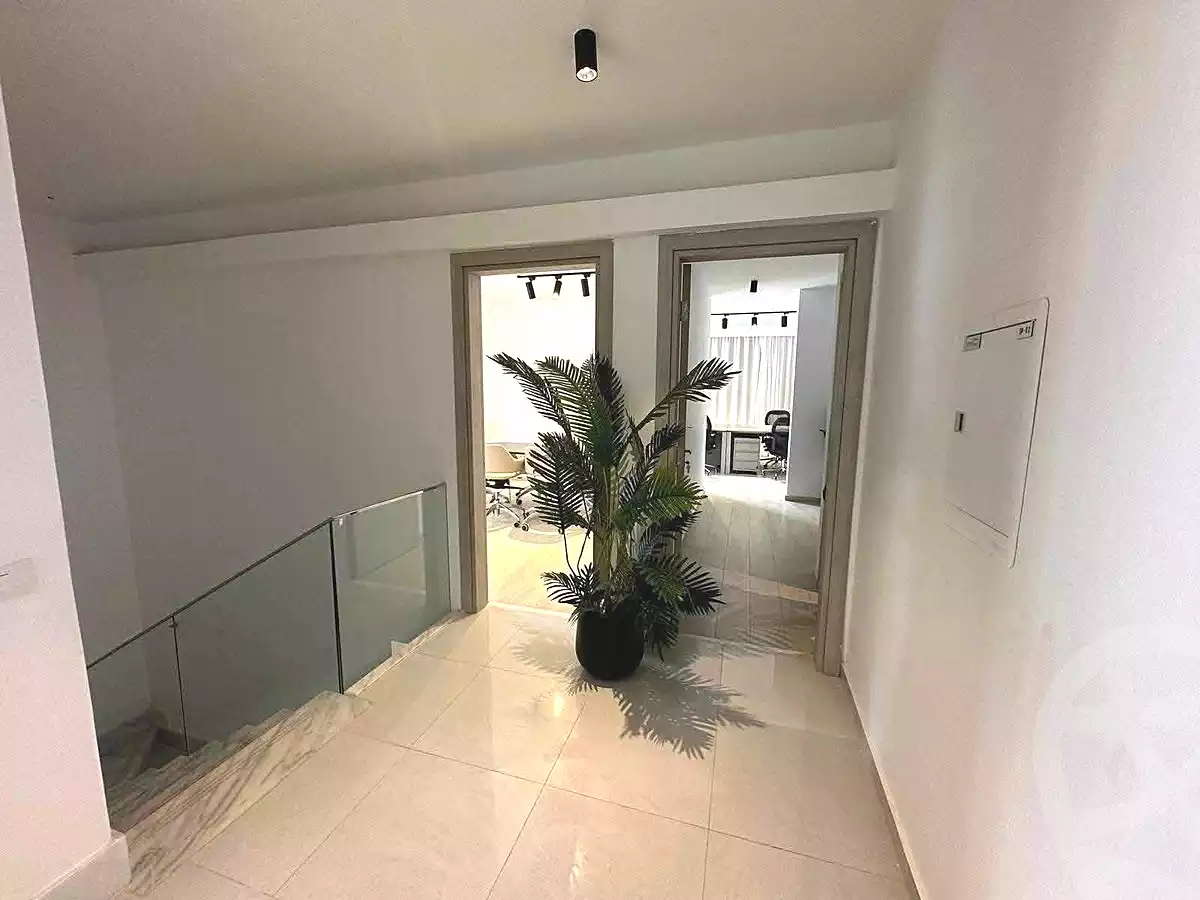 https://aqarmap.com.eg/ar/listing/7231218-for-sale-cairo-el-shorouk-compounds-al-burouj-compound-imkan