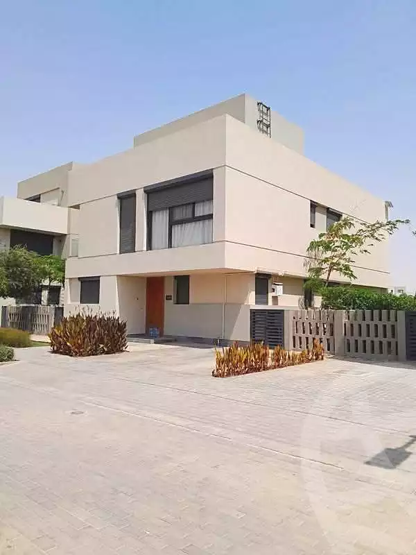 https://aqarmap.com.eg/ar/listing/7231218-for-sale-cairo-el-shorouk-compounds-al-burouj-compound-imkan