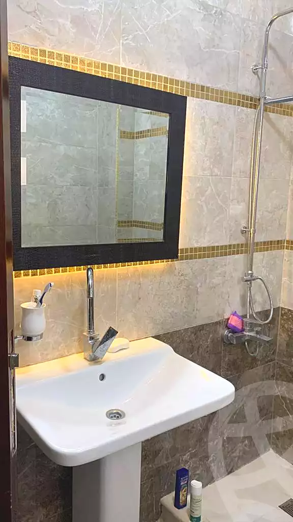 https://aqarmap.com.eg/ar/listing/7231313-for-rent-cairo-new-cairo-hy-skn-ljm-lmryky
