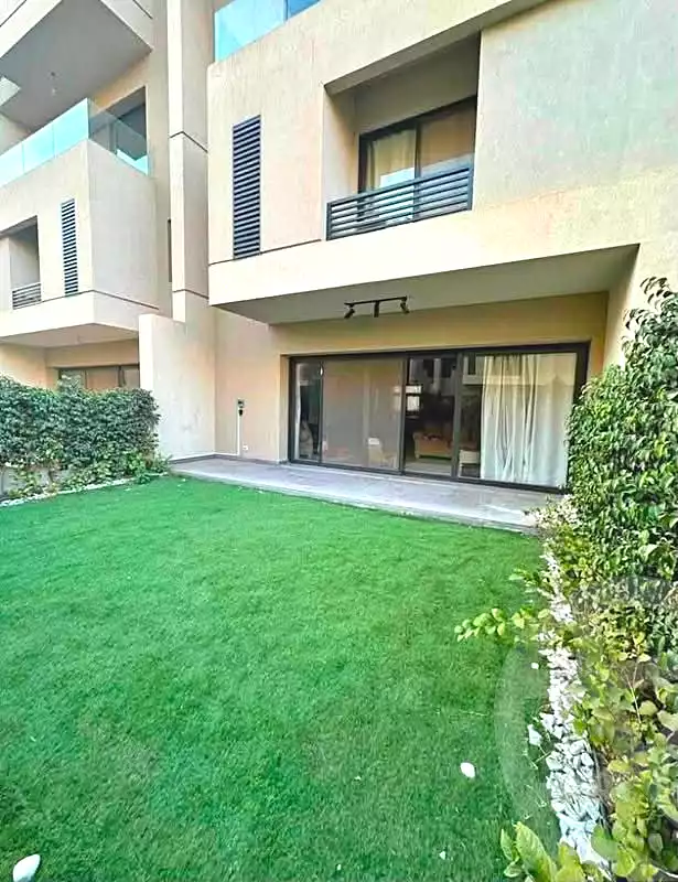 https://aqarmap.com.eg/ar/listing/7231340-for-sale-cairo-el-shorouk-compounds-al-burouj-compound-imkan