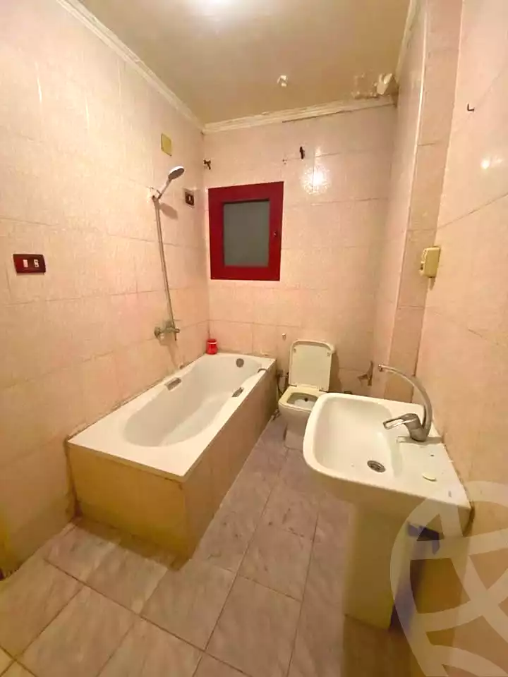 https://aqarmap.com.eg/en/listing/7231531-for-sale-cairo-el-haram-shareaa-el-haram