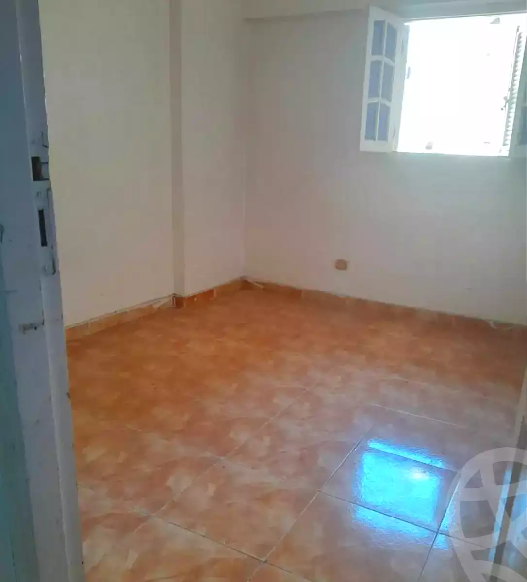 https://aqarmap.com.eg/ar/listing/7231618-for-sale-alexandria-el-asafra-l-sfr-bhry