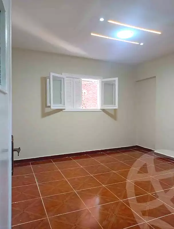 https://aqarmap.com.eg/ar/listing/7232570-for-sale-alexandria-al-agamy-el-hanouvel-el-kholafaa-el-rashdeen-st