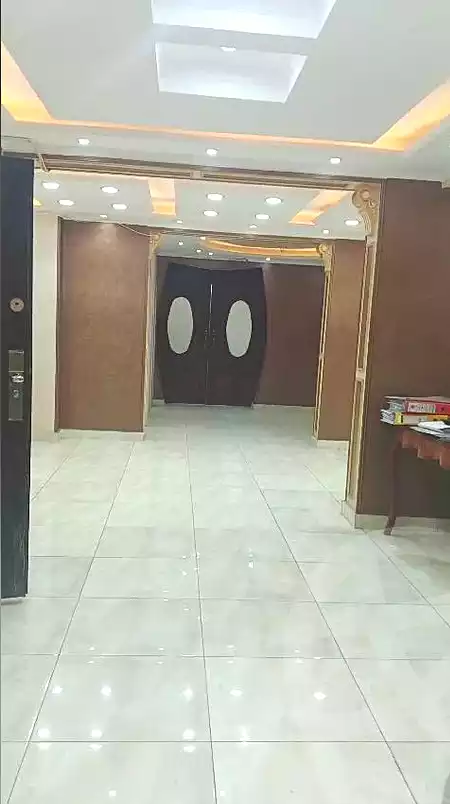 https://aqarmap.com.eg/en/listing/7232596-for-rent-alexandria-ganaklis
