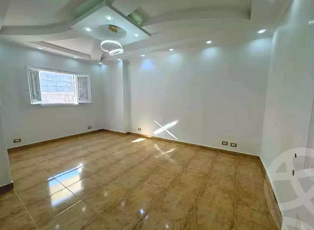 https://aqarmap.com.eg/ar/listing/7229700-for-sale-alexandria-sydy-bshr-sydy-bshr-bhry-shr-mhmwd-l-yswy