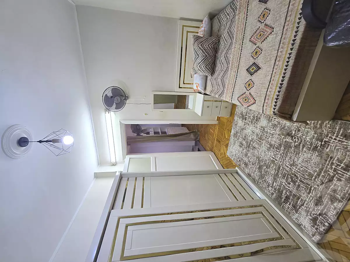 https://aqarmap.com.eg/ar/listing/7232788-for-rent-cairo-manial-manial-st