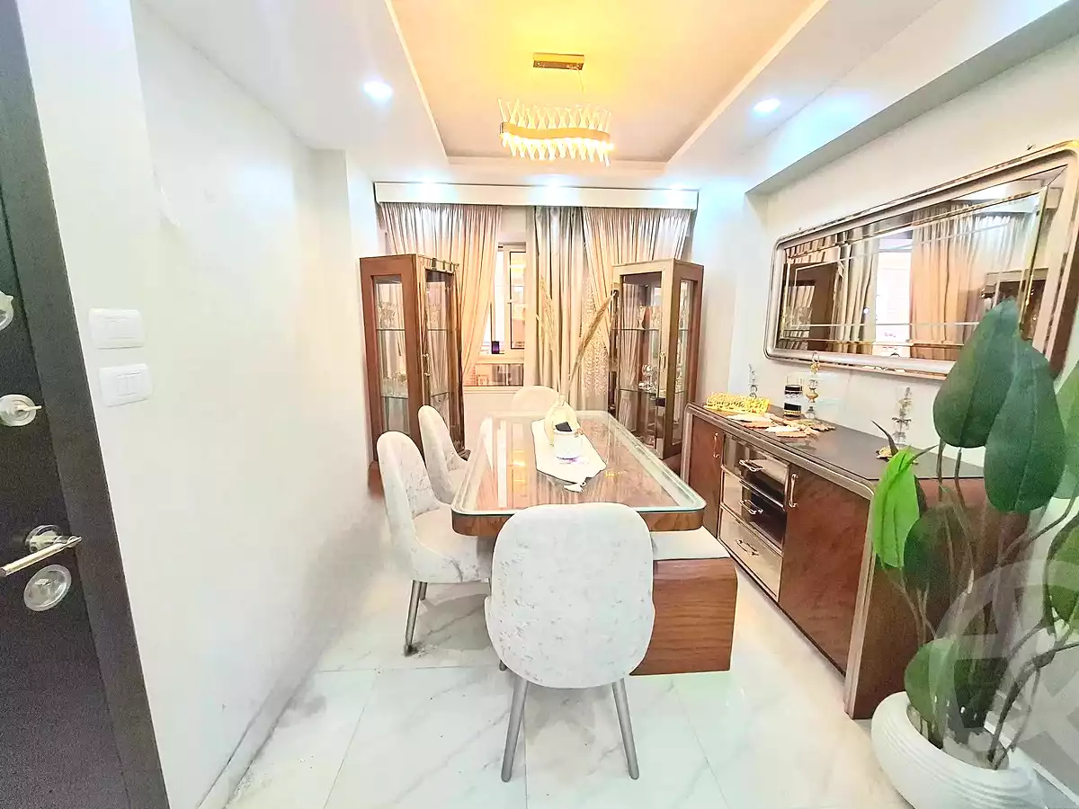 https://aqarmap.com.eg/ar/listing/7233061-for-sale-alexandria-sydy-bshr-sydy-bshr-bhry-el-shaikh-hussein-soliman-18-st