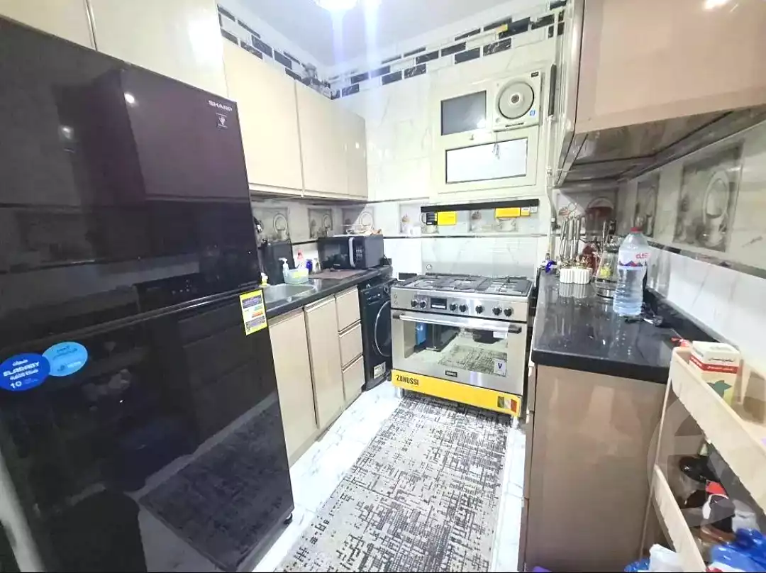 https://aqarmap.com.eg/ar/listing/7233060-for-sale-alexandria-sydy-bshr-sydy-bshr-bhry-el-shaikh-hussein-soliman-18-st