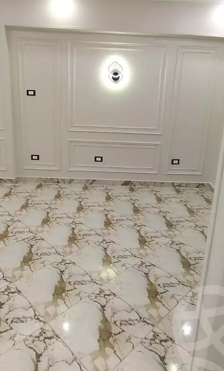 https://aqarmap.com.eg/en/listing/7233067-for-sale-alexandria-al-agamy-el-hanouvel-el-kholafaa-el-rashdeen-st