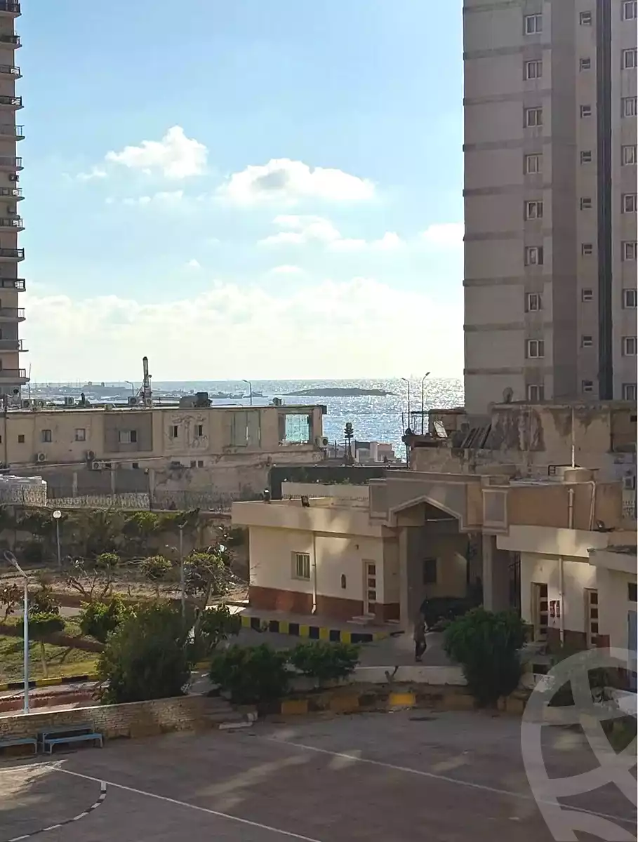 https://aqarmap.com.eg/en/listing/7233085-for-sale-alexandria-el-asafra