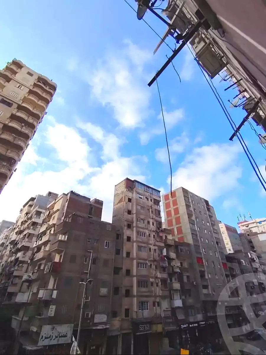 https://aqarmap.com.eg/ar/listing/7233095-for-rent-alexandria-sydy-bshr-sydy-bshr-qbly-street-30