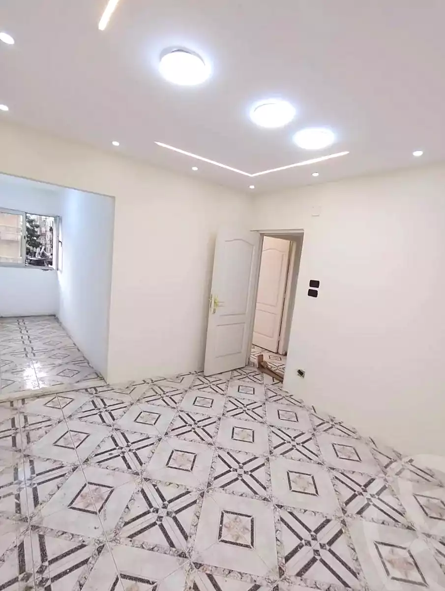 https://aqarmap.com.eg/ar/listing/7233095-for-rent-alexandria-sydy-bshr-sydy-bshr-qbly-street-30