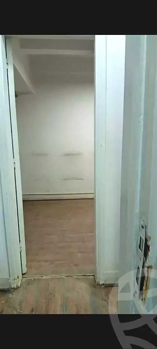 https://aqarmap.com.eg/ar/listing/7233103-for-rent-cairo-downtown-bab-el-loaa-al-bustan-st