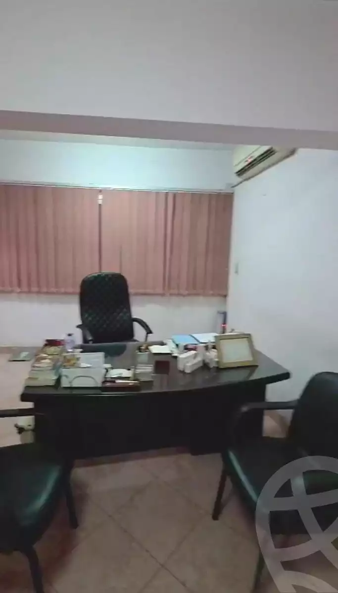 https://aqarmap.com.eg/ar/listing/7231098-for-sale-cairo-el-zaytun-hlmy-lzytwn-ibn-el-hakam-sq