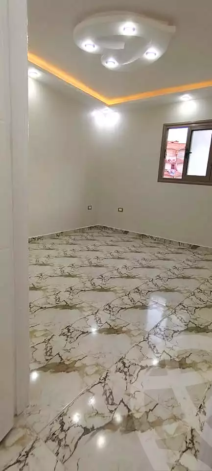 https://aqarmap.com.eg/ar/listing/7233429-for-sale-alexandria-al-agamy-el-hanouvel-el-kholafaa-el-rashdeen-st