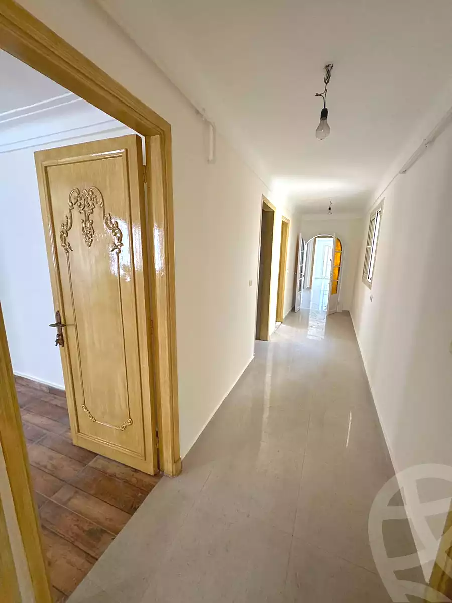 https://aqarmap.com.eg/en/listing/7230813-for-sale-alexandria-zezenia-ibrahim-el-attar-st