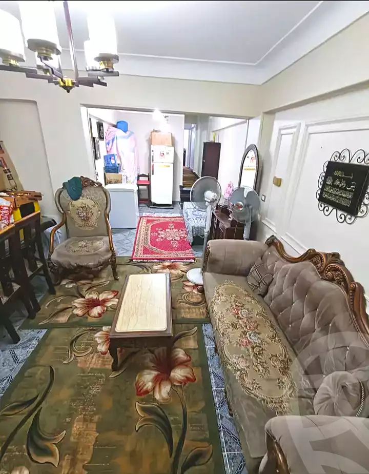 https://aqarmap.com.eg/ar/listing/7233556-for-sale-alexandria-al-agamy-bw-ywsf-hosni-mubarak-st